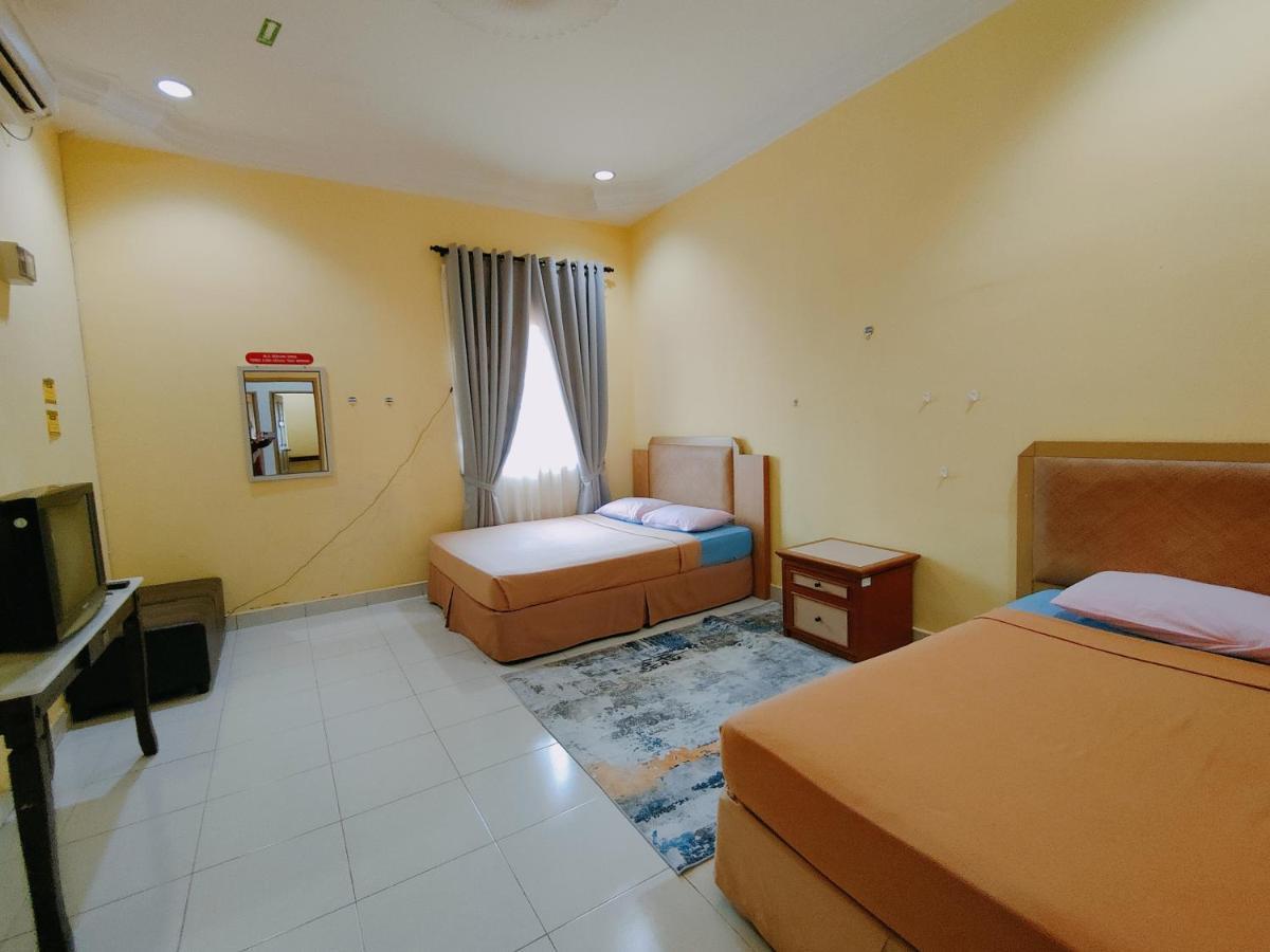 Homestay Roma Suite Kuala Terengganu Exterior photo